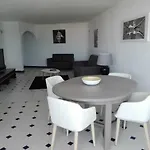 Edificio Coral Apartamento